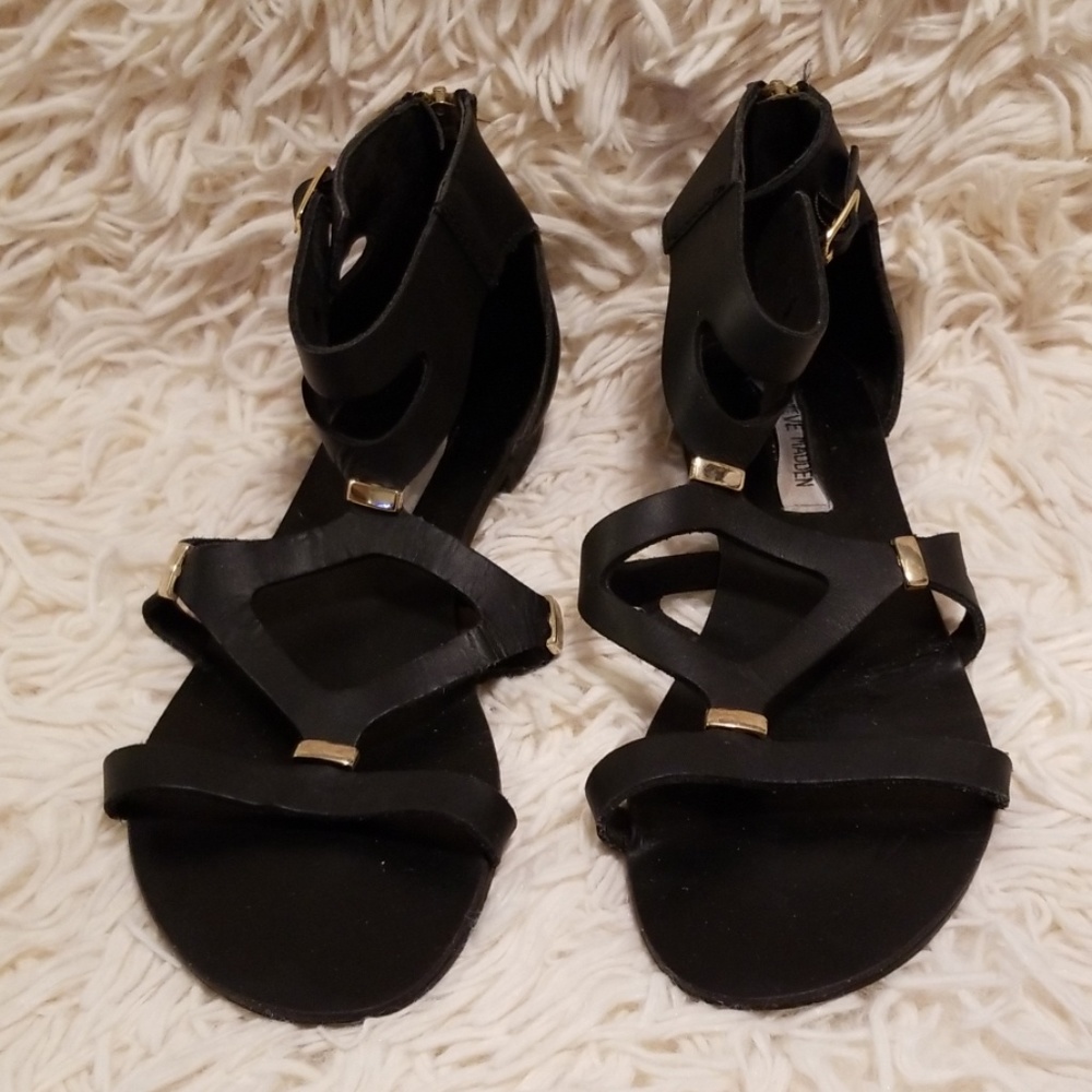Steve Madden "Comma" Leather Sandals